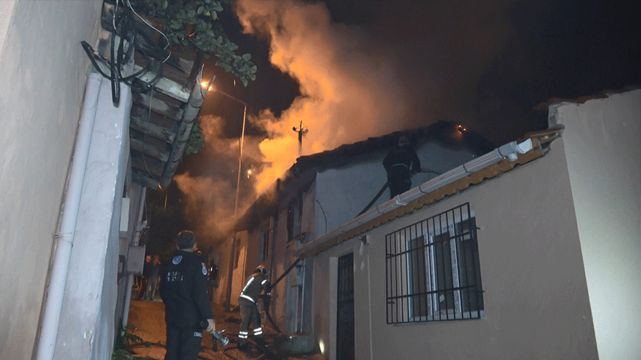 2 katlı evde yangın paniği