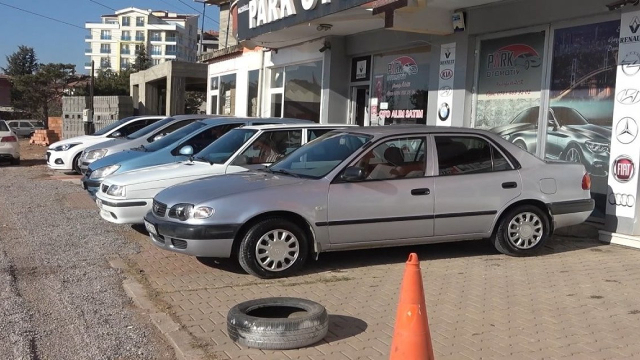 İkinci el araç alacaklar dikkat. Uzmanı uyardı bu yalanlara sakın kanmayın