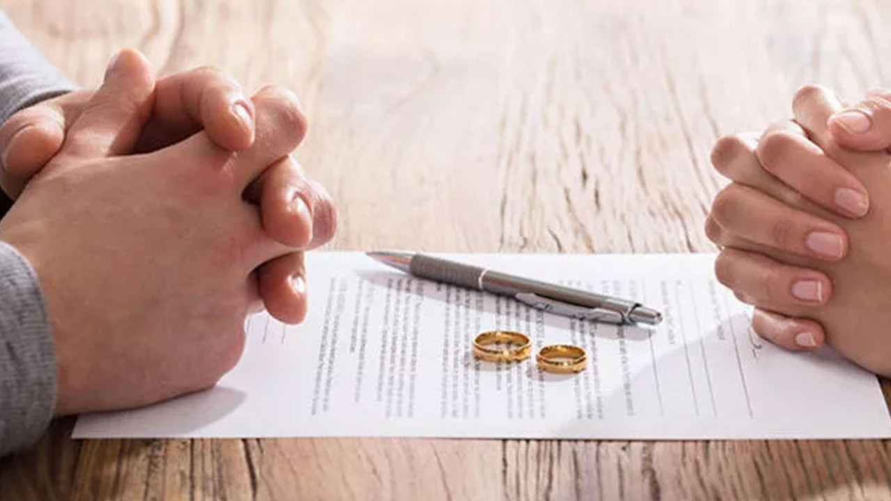 Kocasına kel ve cinsel yönden yetersiz diyen kadın hakkında karar açıklandı. Yargıtay'ın kararı örnek olacak