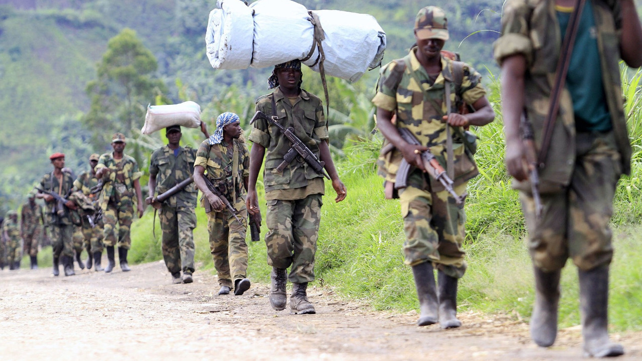 Kongo ve Ruanda ordusu karşı karşıya