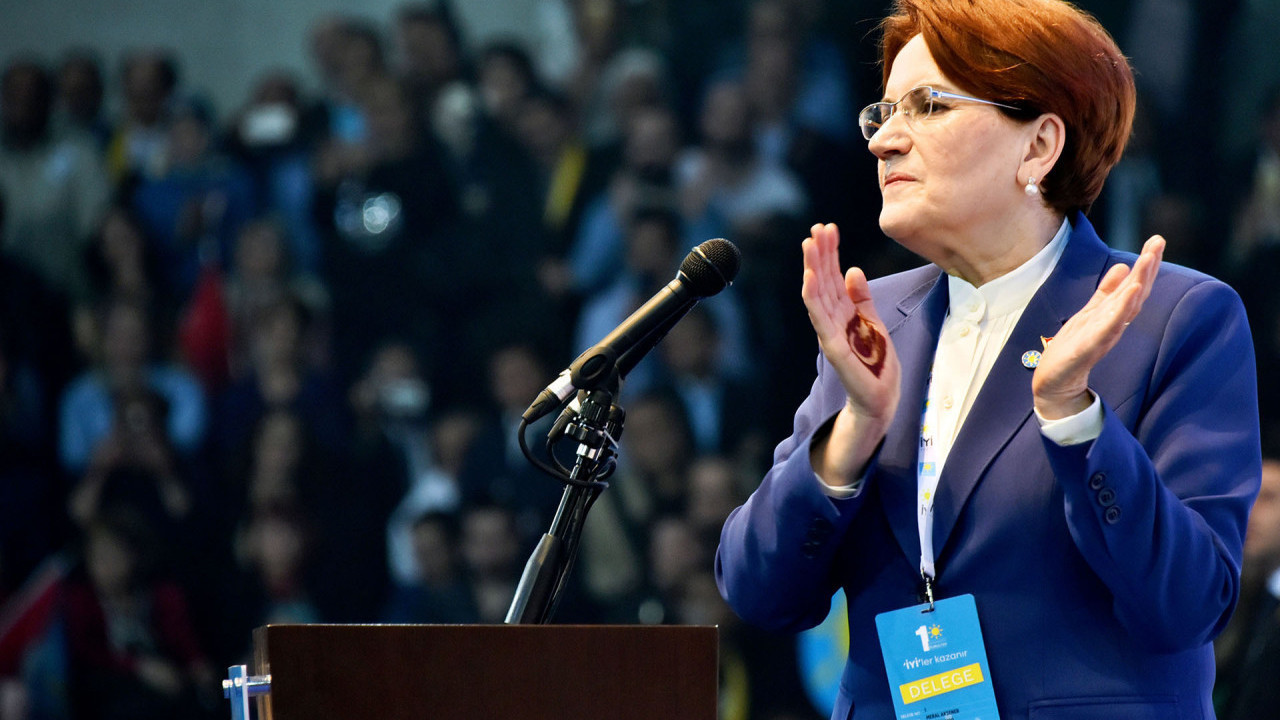 Meral Akşener'den Azerbaycan Bağımsızlık Günü kutlaması