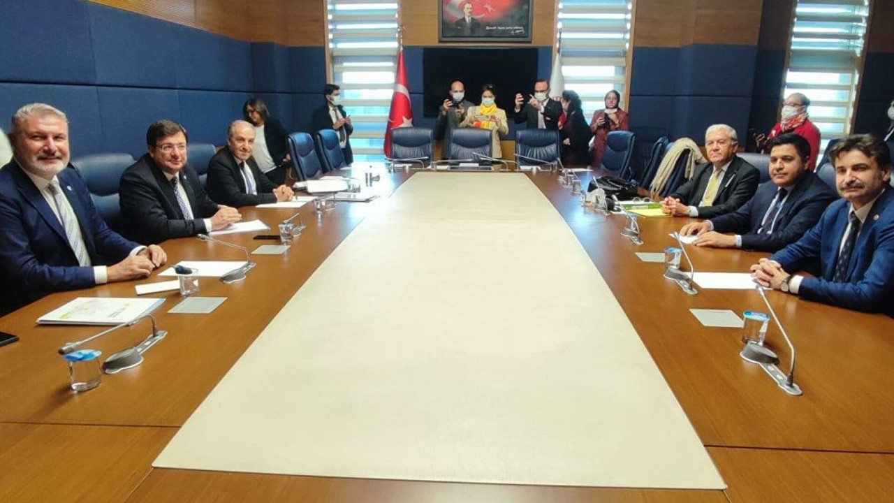 Altı muhalefet partisinin “ortak ana ilkeleri” yazılı hale getirilecek