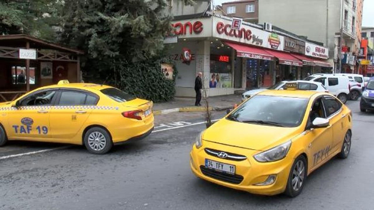 Almanya'dan geldi Sarıyer'de bindiği taksinin bagajında 1 milyon 800 bin TL unuttu