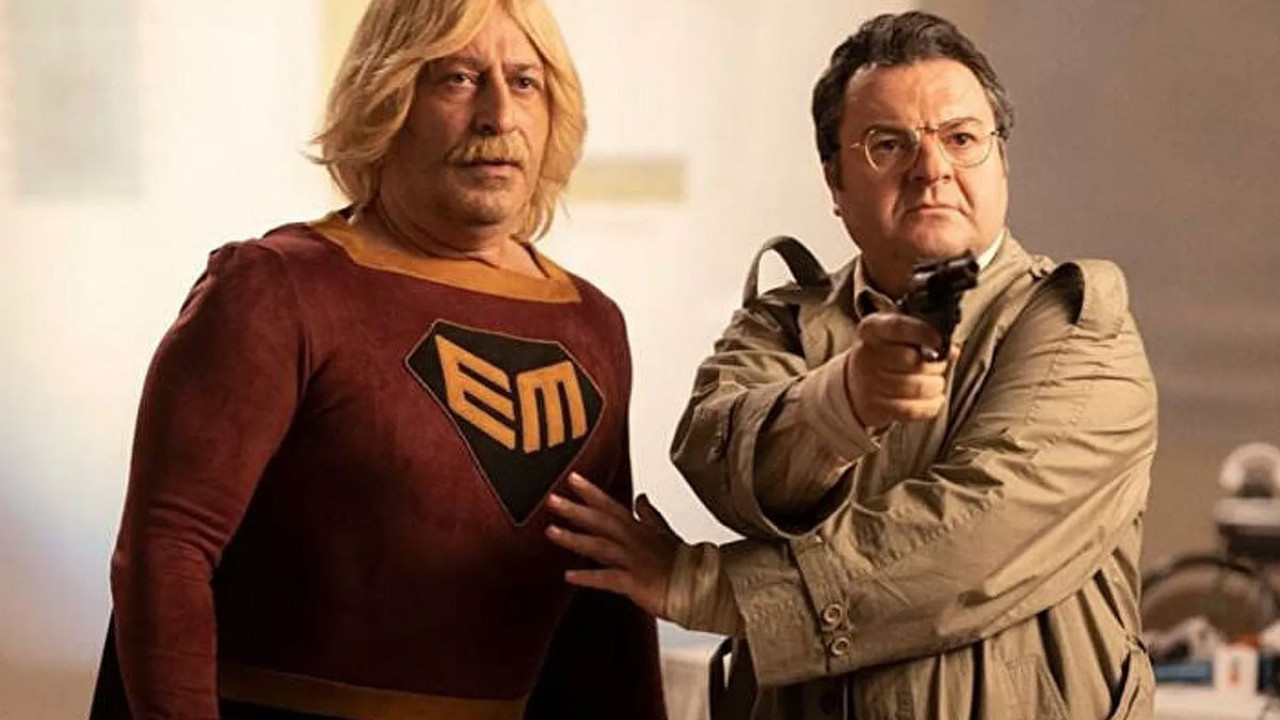 Cem Yılmaz, 'Erşan Kuneri' NFT koleksiyonunu satışa çıkardı