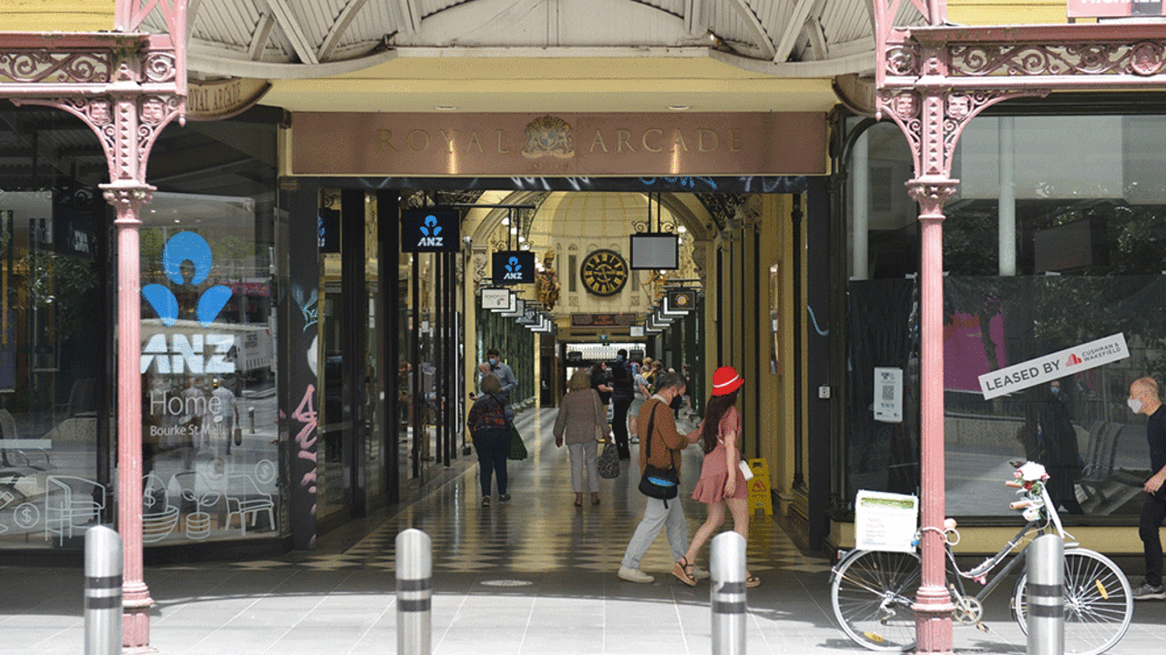 Dünyanın en uzun korona virüs kapanması sona erdi. Kent özgürlüğe kavuştu