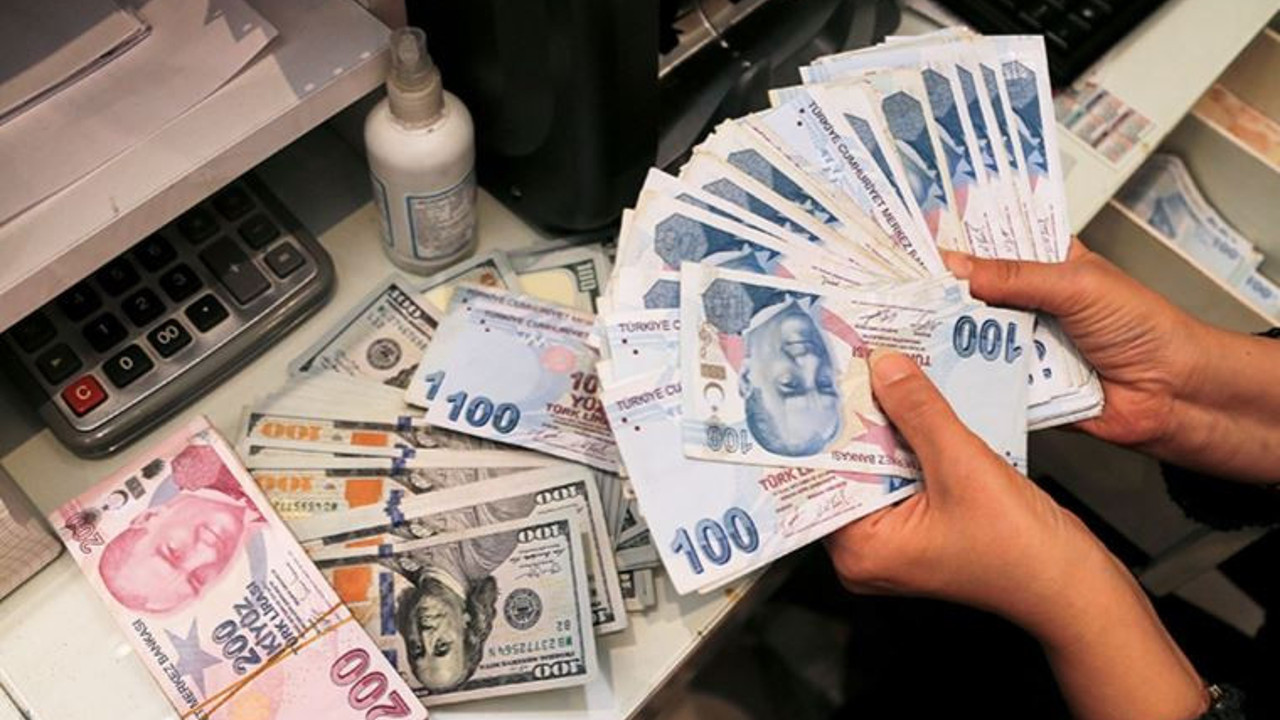 Krediyi yüzde 16 ile kamu bankalarından al parayı 20 faizle devlete sat dönemi