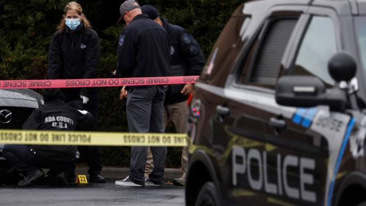 ABD'de alışveriş merkezinde silahlı saldırı: 2 ölü