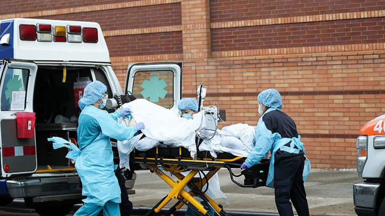 ABD'de koronadan ölenlerin sayısı 737 bin 371’e çıktı