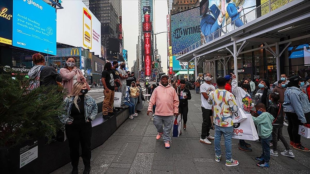 ABD'de koronadan ölenlerin sayısı 741 bin 242'ye çıktı