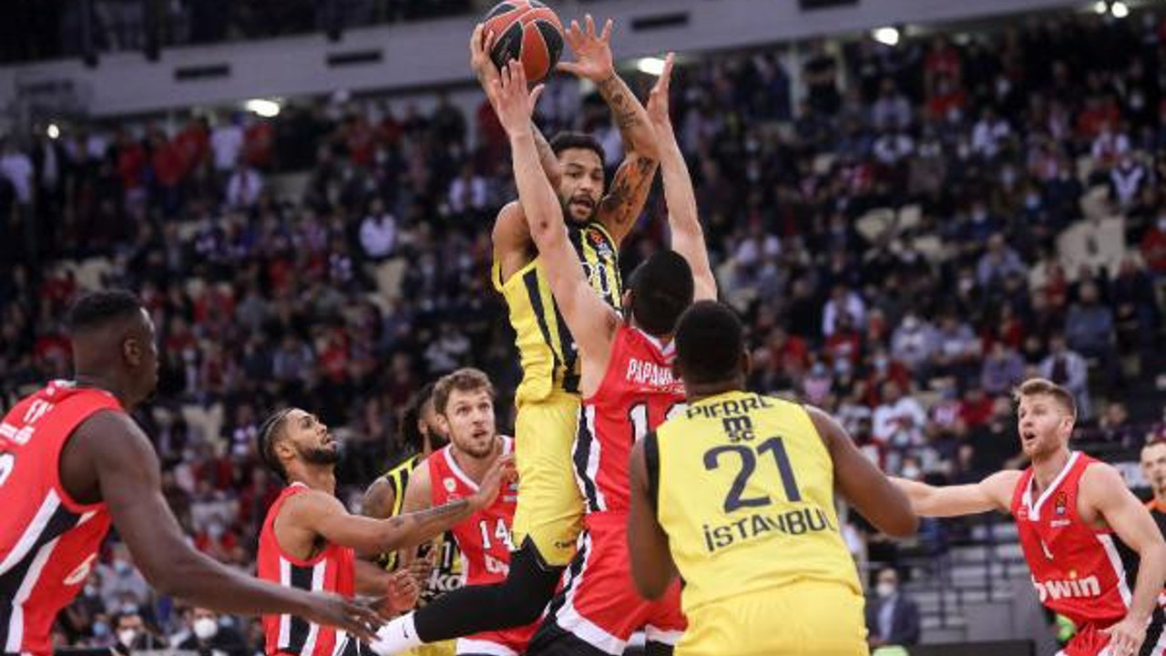 Yunan basketbol kulübü Olympiakos, Fenerbahçe Beko’yu bitime 2 saniye kala yendi
