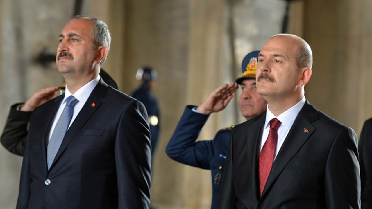 Adalet Bakanı Abdülhamit Gül'ün görevden alınacağı iddia edildi