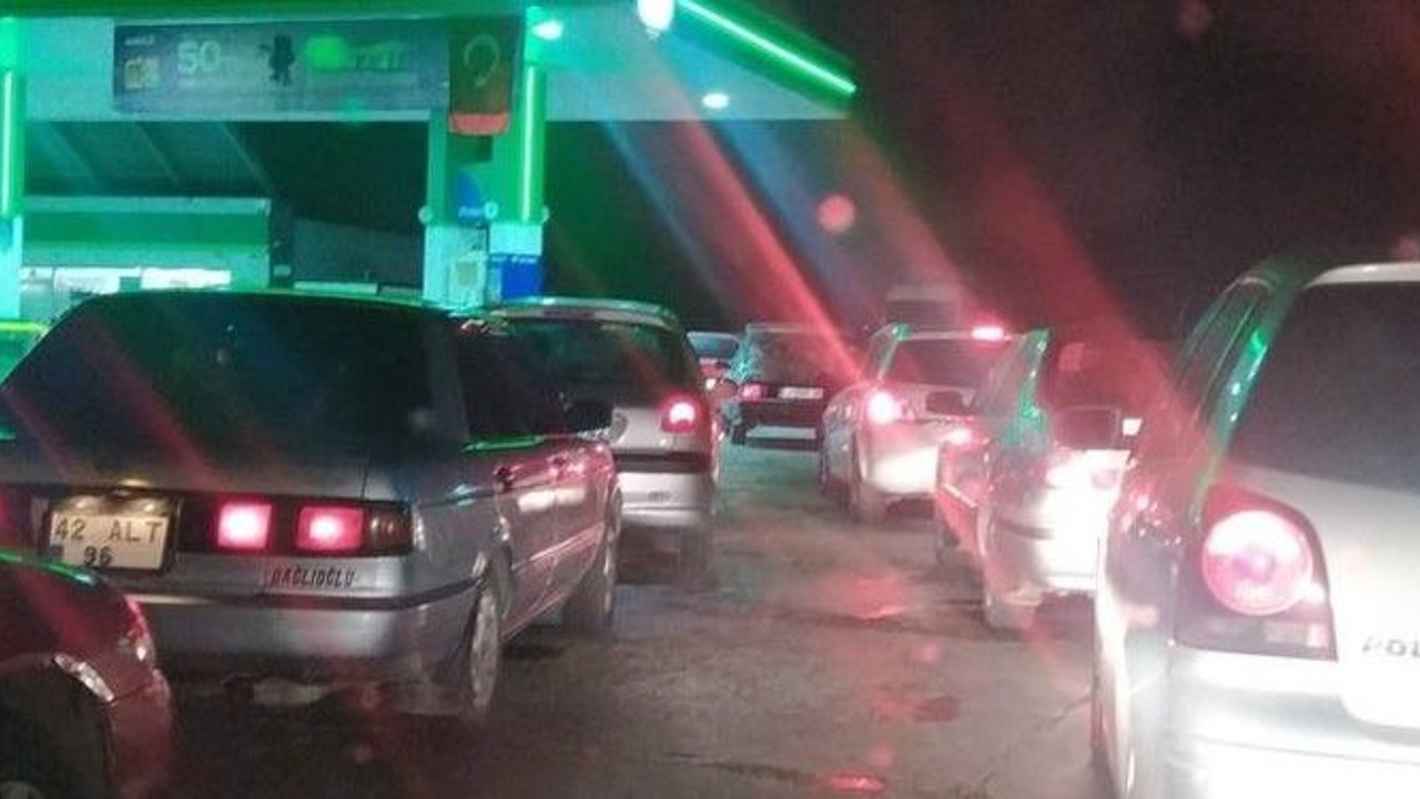 49 kuruşluk zam öncesi LPG istasyonları önünde kuyruk