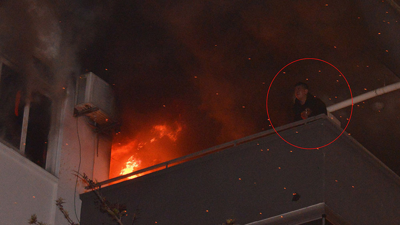 Evi ateşe verdi, eşyaları fırlattı