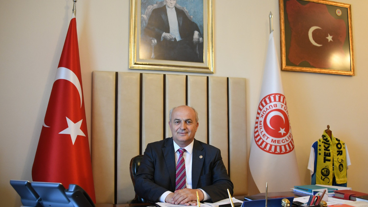 İYİ Partili Enez Kaplan, geri ödeme listesinden çıkarılan 52 ilacı Meclis gündemine taşıdı