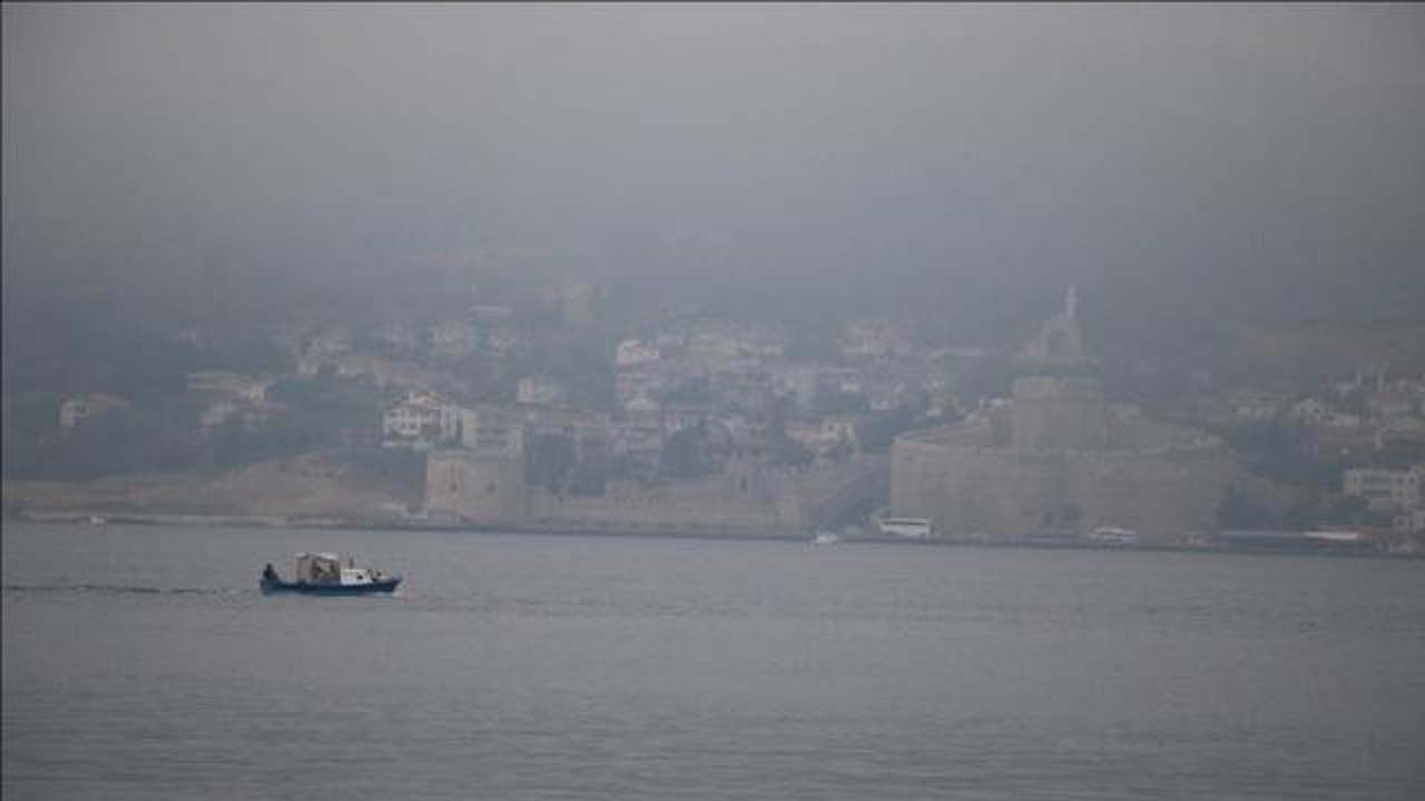 Çanakkale Boğazı transit gemi geçişlerine kapatıldı (04 Kasım 2021)