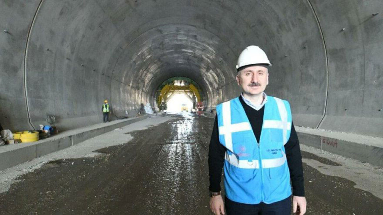 Bakan Adil Karaismailoğlu, 8 milyon Euro'luk haksız ödemeyi kabul etti