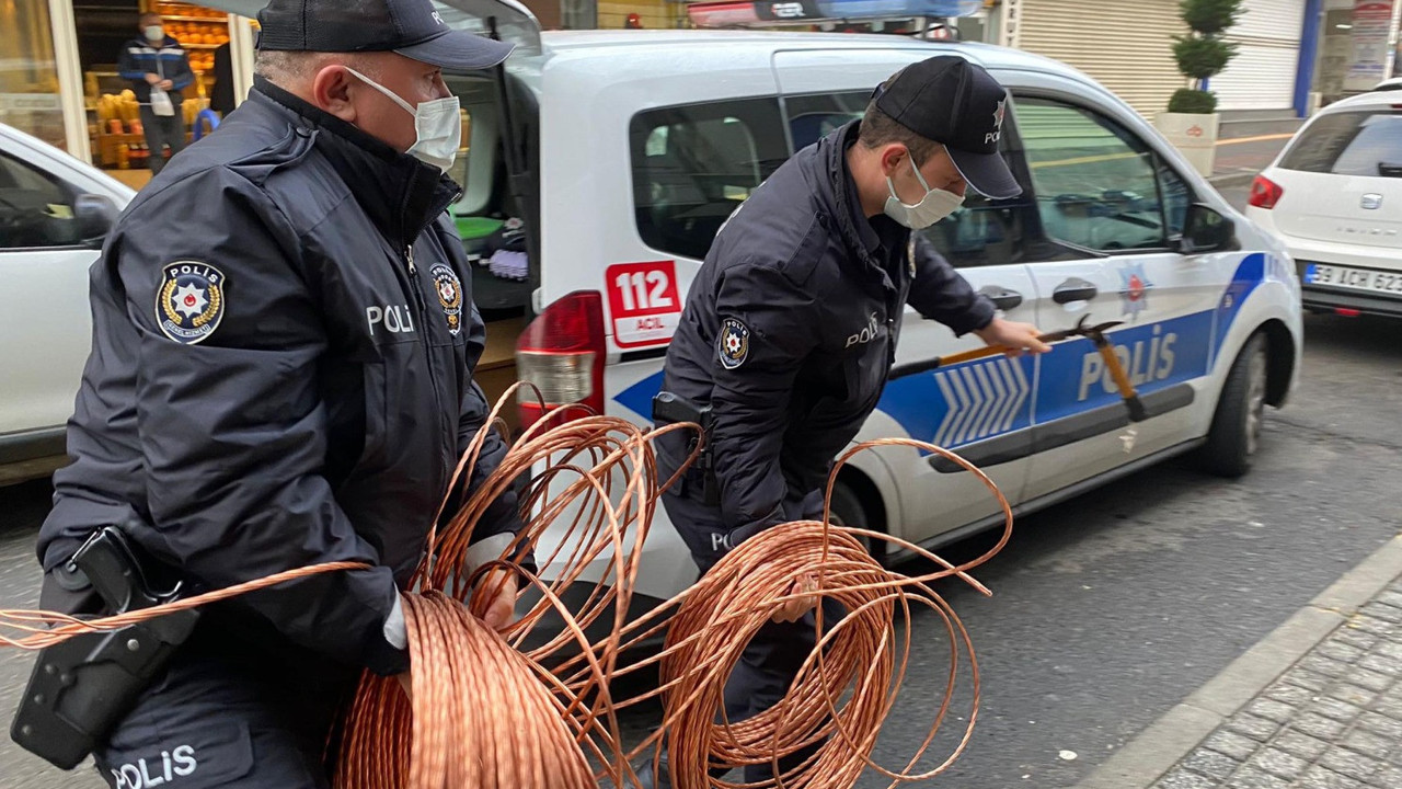 Karantinadan kaçtı, bakır tel hırsızlığından yakalandı