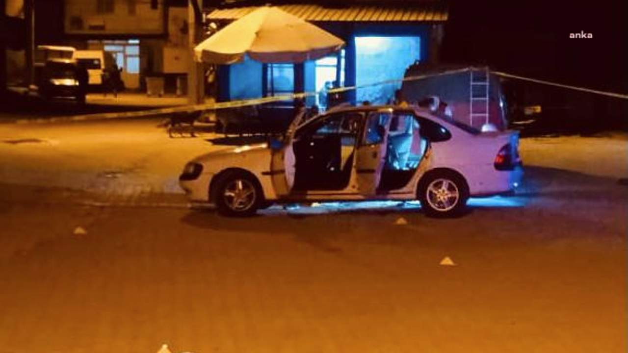 Boşanan çiftin aileleri arasında silahlı kavga. 4 kişi öldü