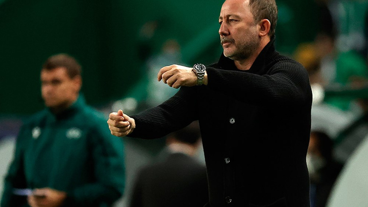 Sergen Yalçın 3 futbolcunun biletini kesti