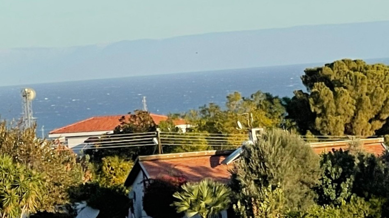 KKTC Ersin Tatar, Girne'den Toroslar'ın net görüntüsünü böyle paylaştı