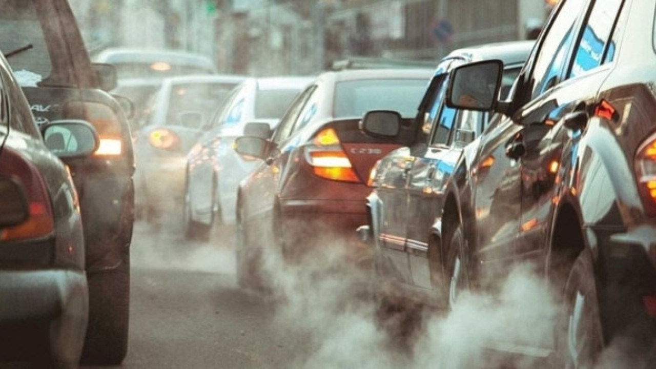 Benzinli ve dizel araçlara veda tarihi belli oldu