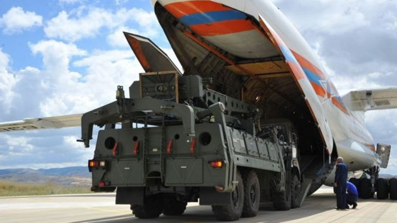 “Erdoğan seçimi kaybederse Türkiye’nin S-400 kararı değişebilir”