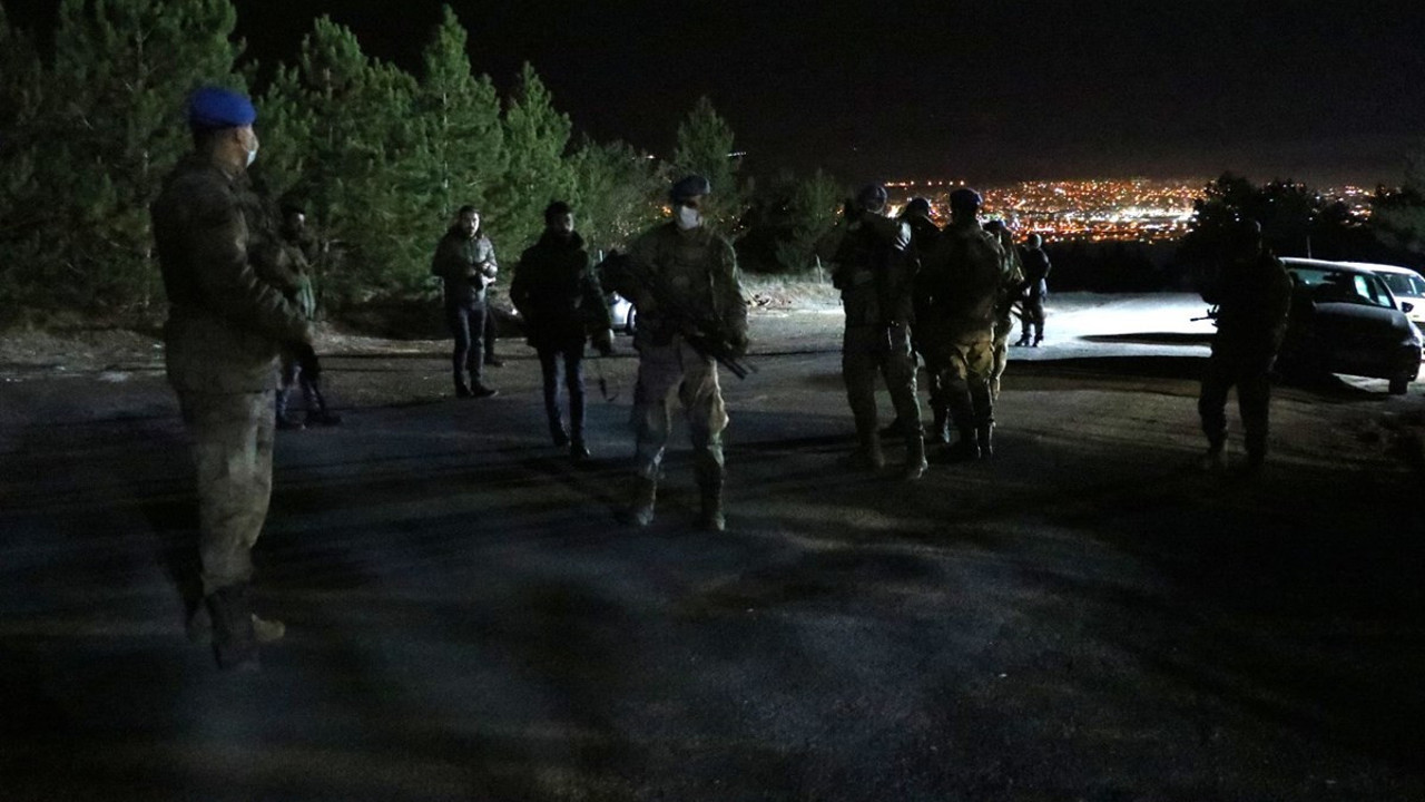 Sivas'ta ormanlık alanda kaybolduğunu bildiren çocuk aranıyor