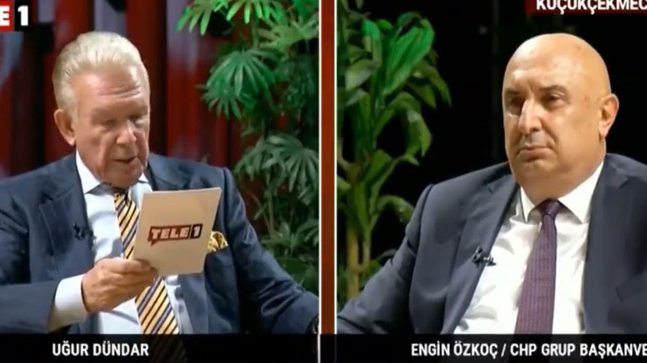 Uğur Dündar kendisine gelen mesajları canlı yayında okudu