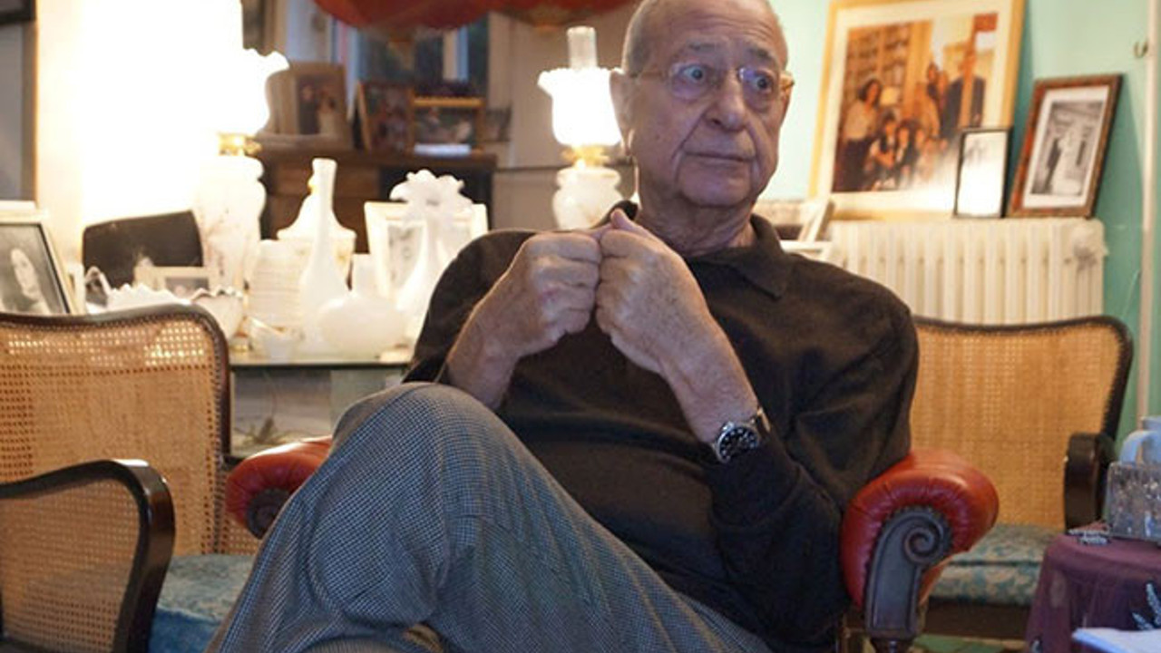 Fantezici Mehmet Barlas efsane gazeteci Çetin Emeç'ten nasıl fırça yedi! Gazetelerin yazı işlerinin kara kutusu Ercüment Erkul açıkladı