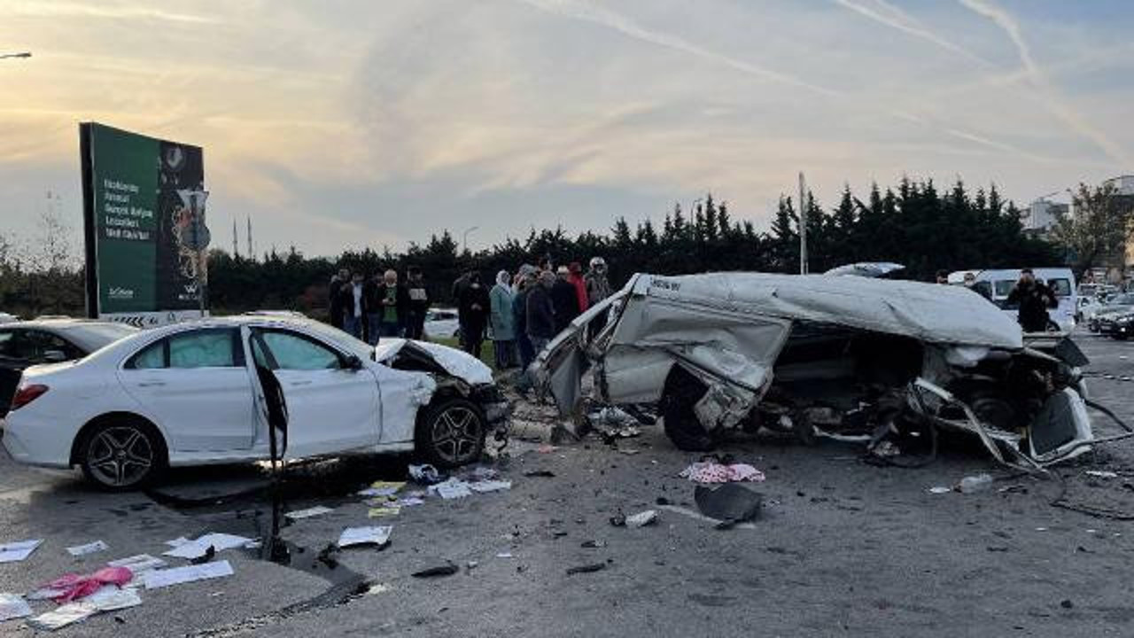 İstanbul'da zincirleme kaza. 1'i ağır 8 yaralı