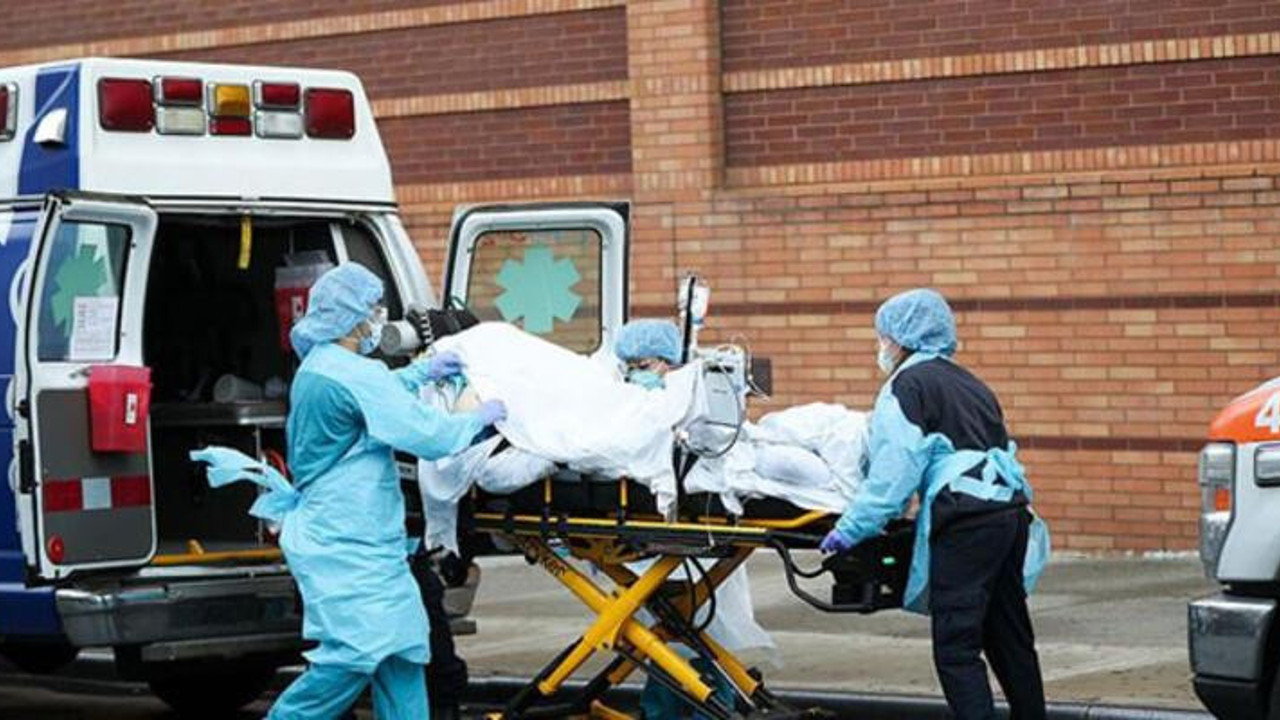 Uganda'da art arda patlamalar meydana geldi