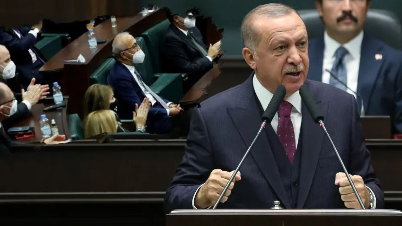 Kimin görevden alınacağı az önce kulislere düştü. Gözler bu gece 00.00'daki Resmi Gazete'de