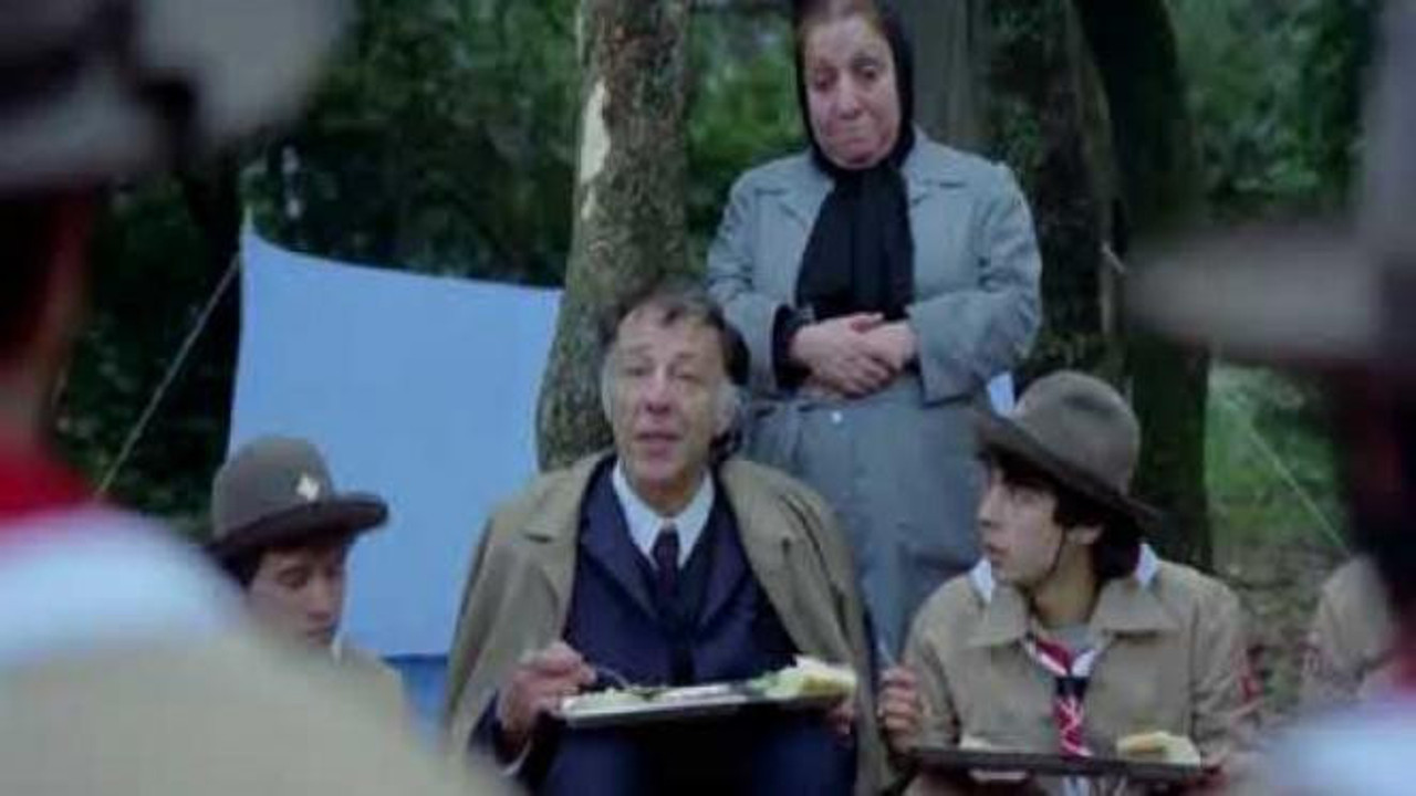 Bize kula kul olmamayı öğreten tüm öğretmenlere teşekkürler. Öğretmenler Günü'nüz kutlu olsun