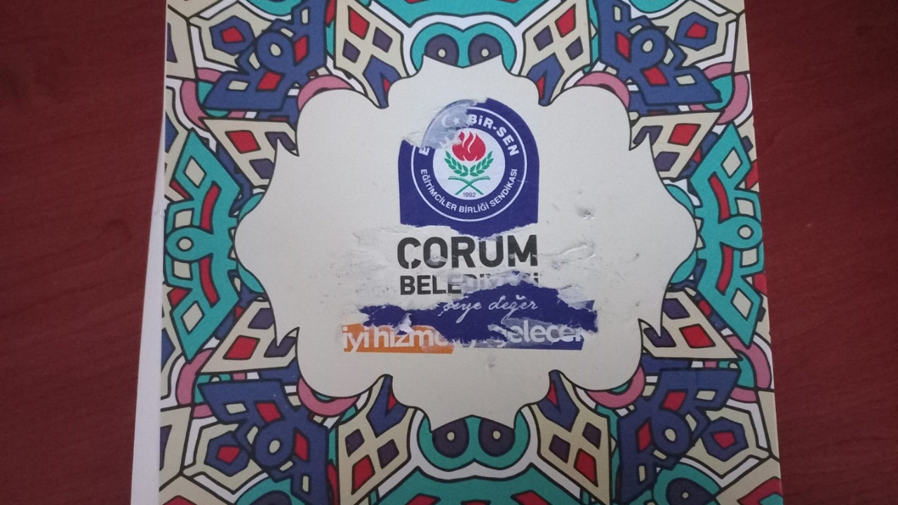 Yandaş Eğitim Bir Sen Sendikası'nın öğretmenlere hediyesi bakanlığın çıktı