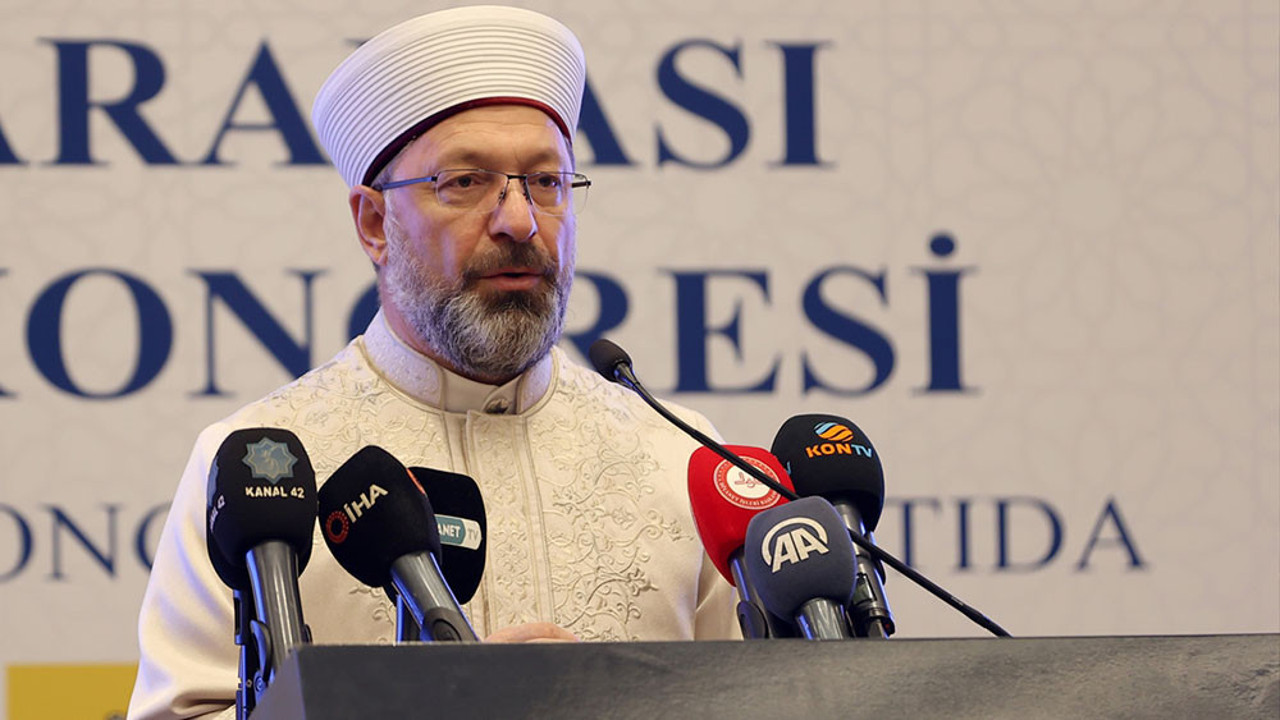 Ali Erbaş'tan yeni açıklama: Her çocuk Müslüman doğar, ailesi onu Hristiyan, Yahudi yapar