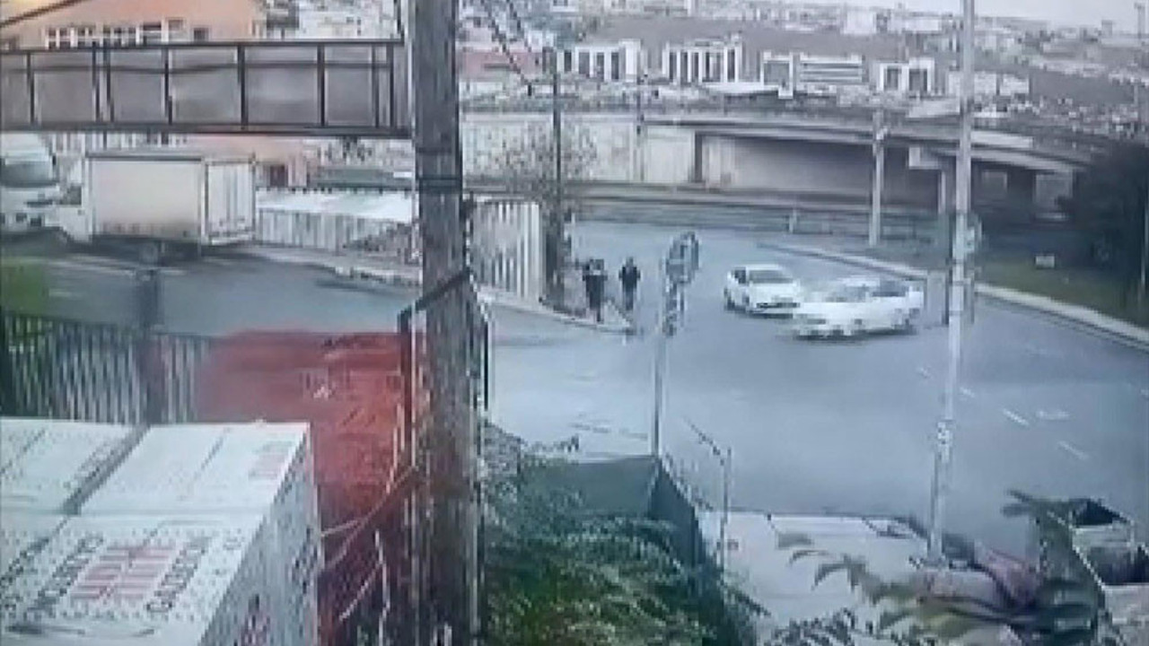 Dur ihtarına uymayan şüphelileri polisler böyle kovaladı