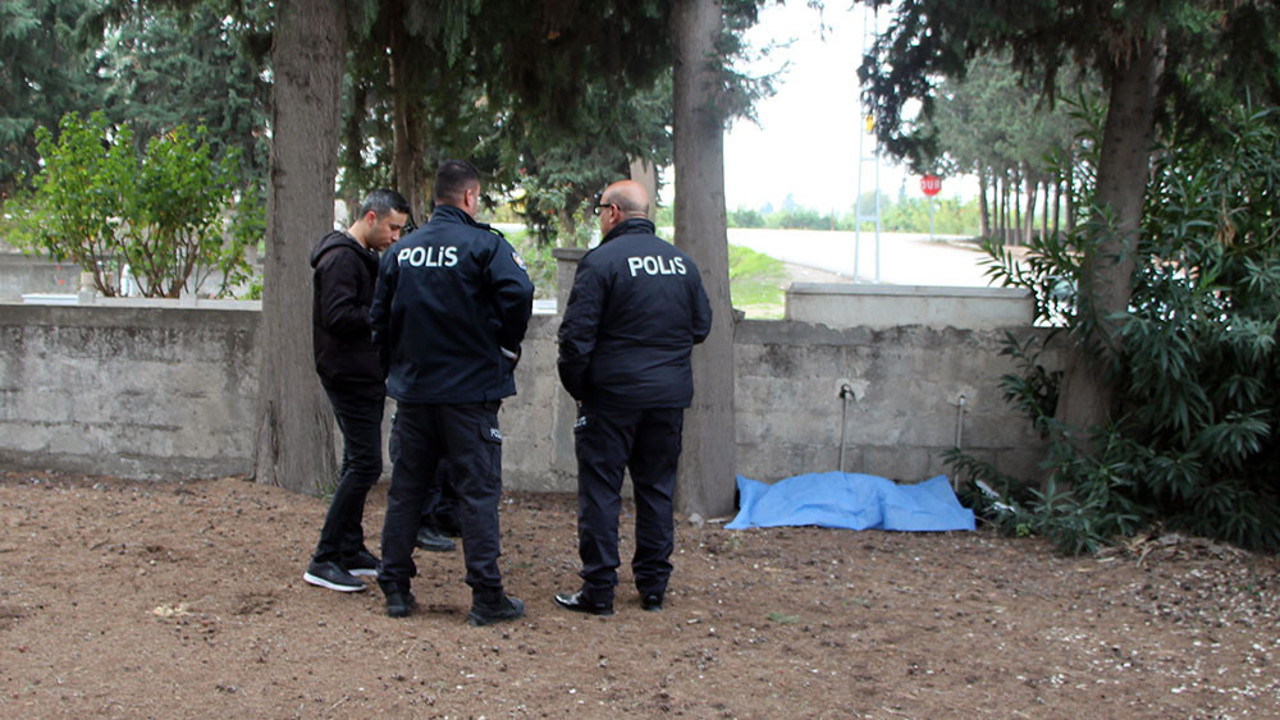 Mezarlıkta erkek cesedi bulundu