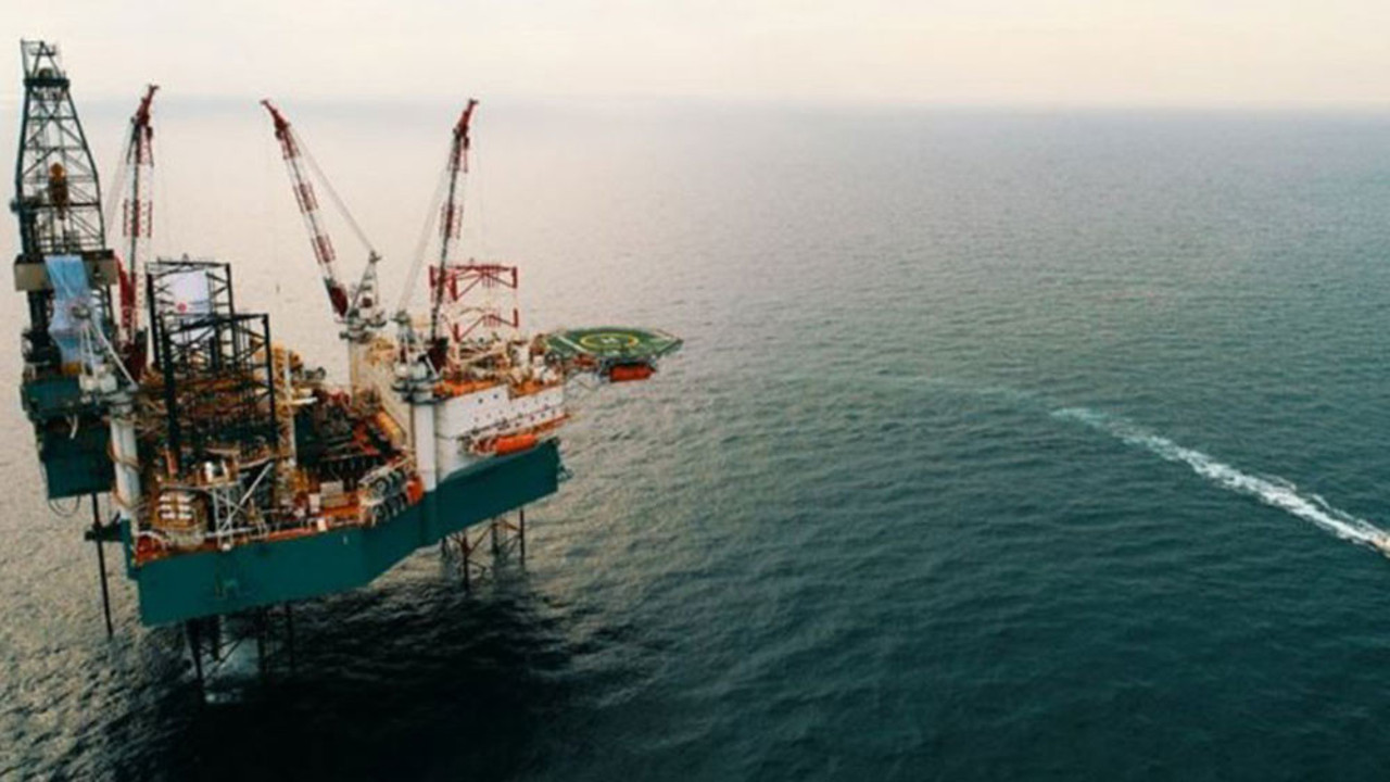 Katar'ı arkasına alan Güney Kıbrıs Türkiye'ye meydan okudu. Türk kıta sahanlığını ihlal etmişlerdi