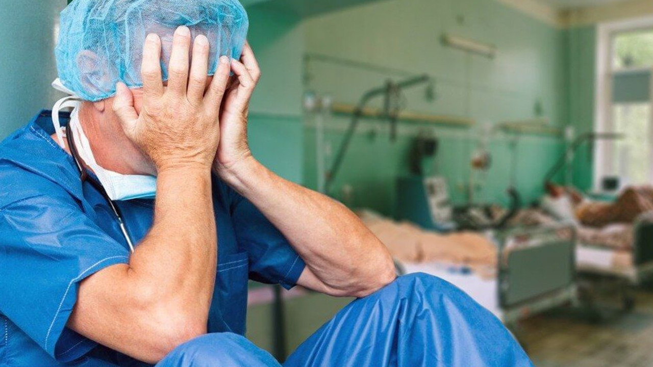 Acil olmayan hasta 'beni bekletti' diyerek ameliyattaki doktoru CİMER'e şikayet etti. Doktordan savunma istendi!