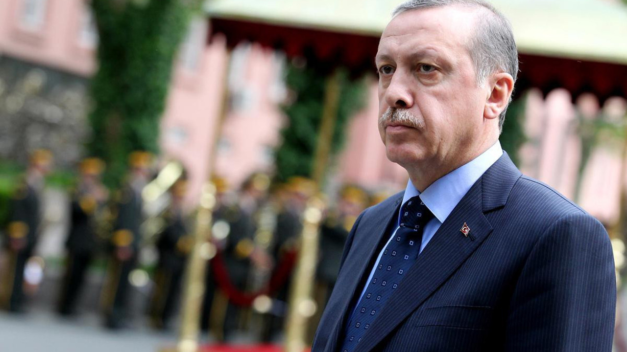 AKP’nin eski anketçisi canlı yayında açıkladı. Saray’da kimse bu anketi görmek istemiyor