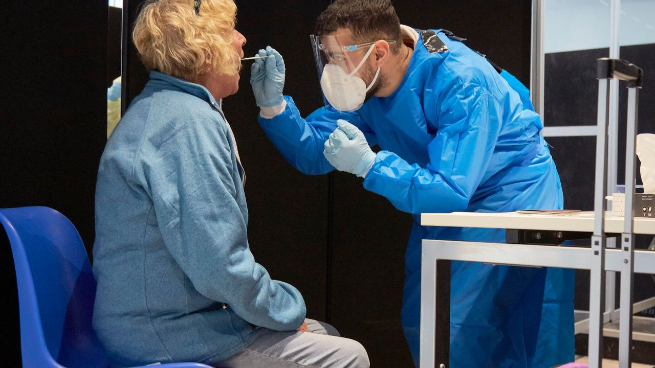 EMA: Omicron baskın varyant olabilir