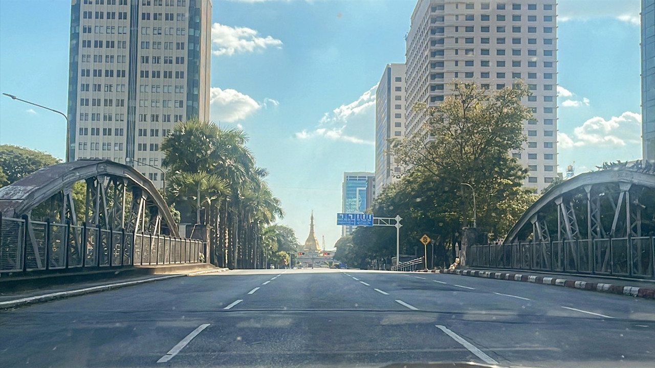 Myanmar'da ülke genelinde "sessiz grev"