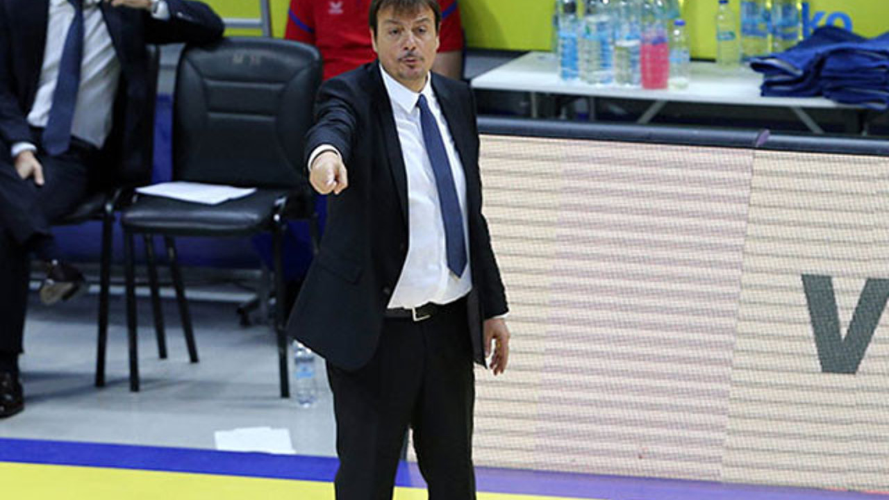 Ergin Ataman'dan TBF'ye sert tepki