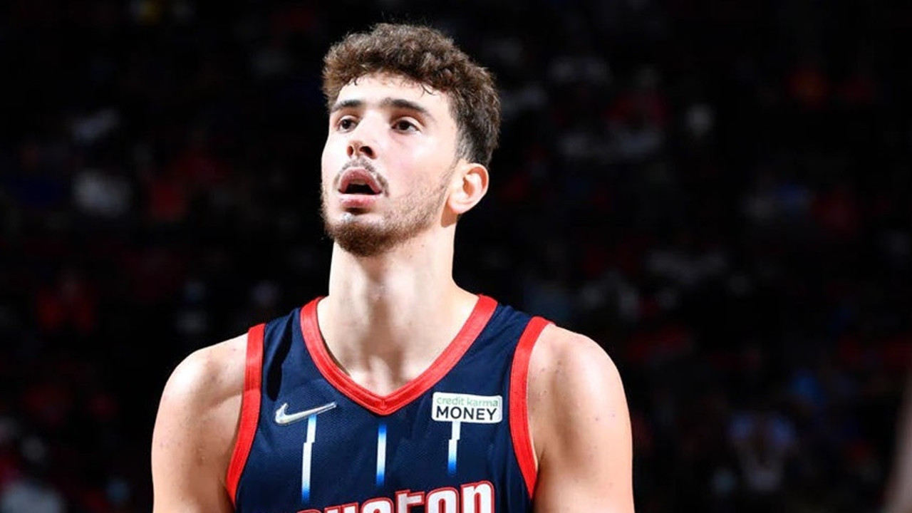 Alperen Şengün'den kariyer rekoru! Geceye damgasını vurdu