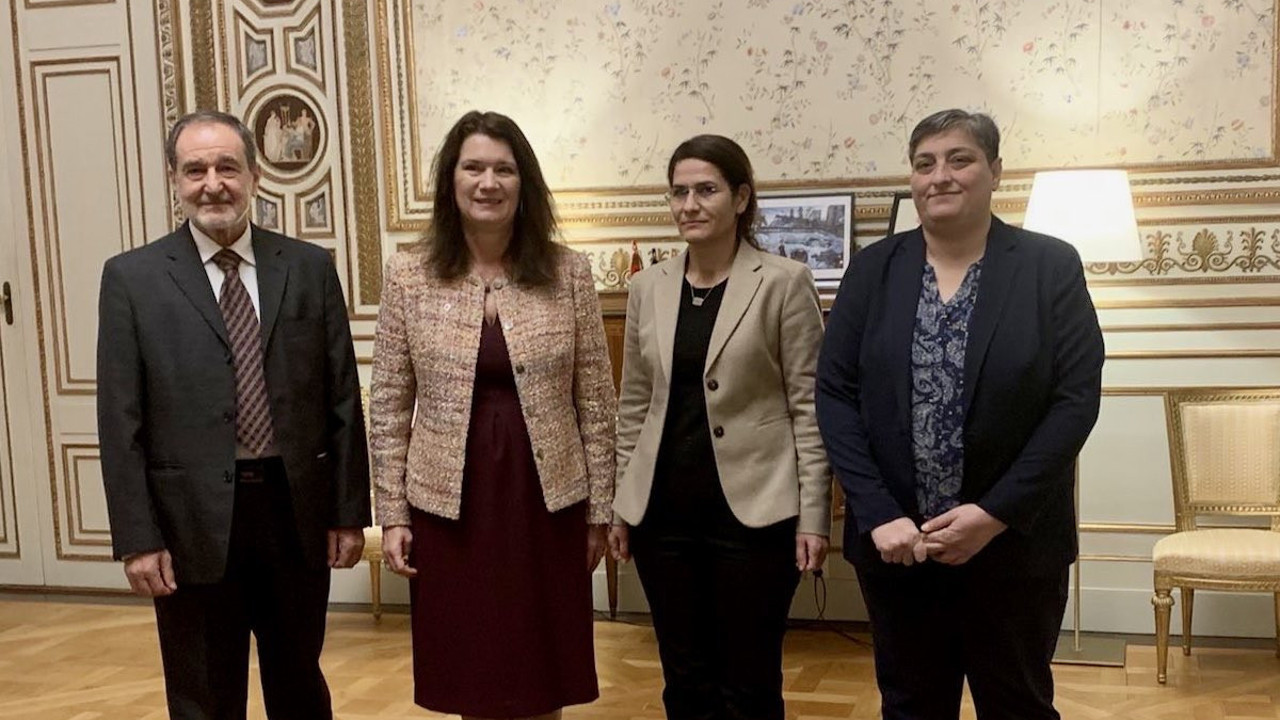 İsveçli Bakan PKK’lı heyeti ağırladı tam destek sözü verdi