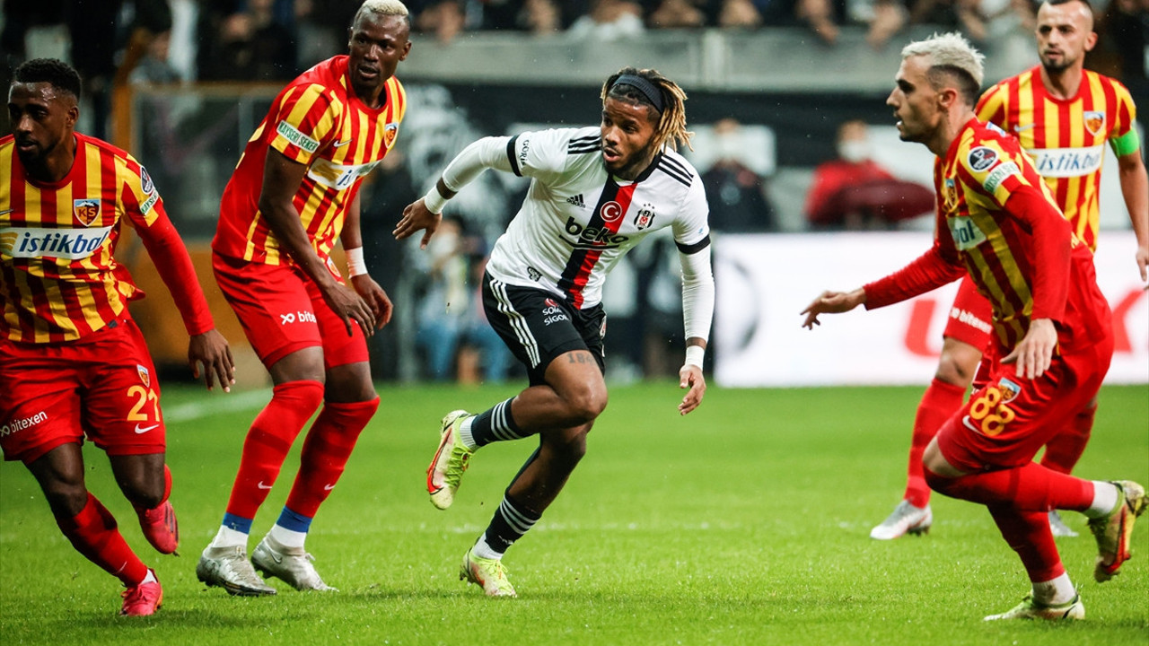 Beşiktaş 6 gollü maçta kötü gidişata dur dedi!