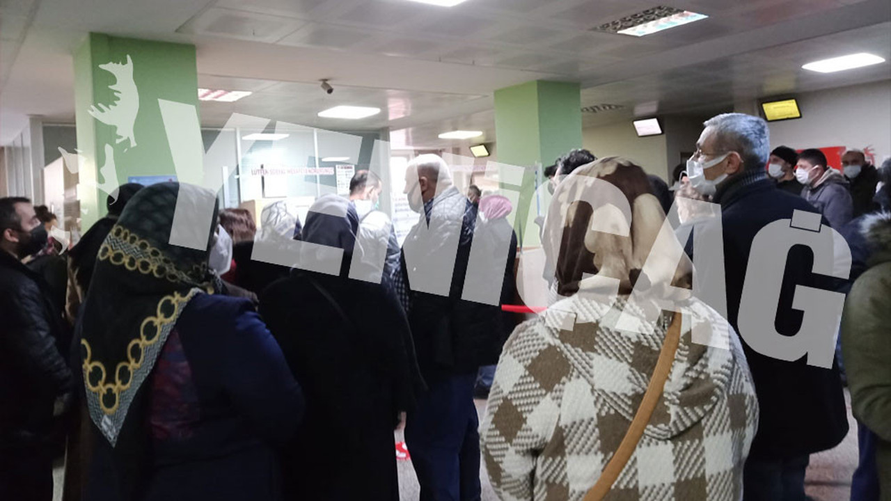 Hani sağlıkta devrim yapılmıştı. Peki bu kuyruklar ne