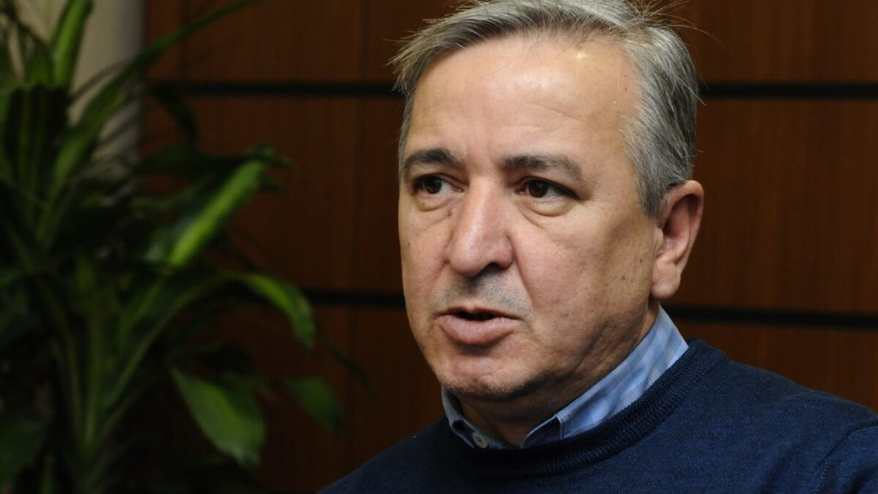 Erdoğan'ın eski metin yazarı Aydın Ünal: İşler iyi iken birbirini ezenler kriz zamanında ortada yoklar