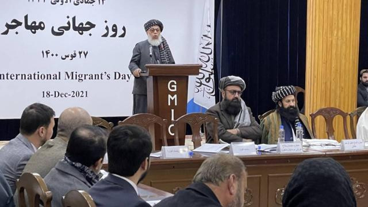 Taliban'dan mültecilere "geri dönün" çağrısı