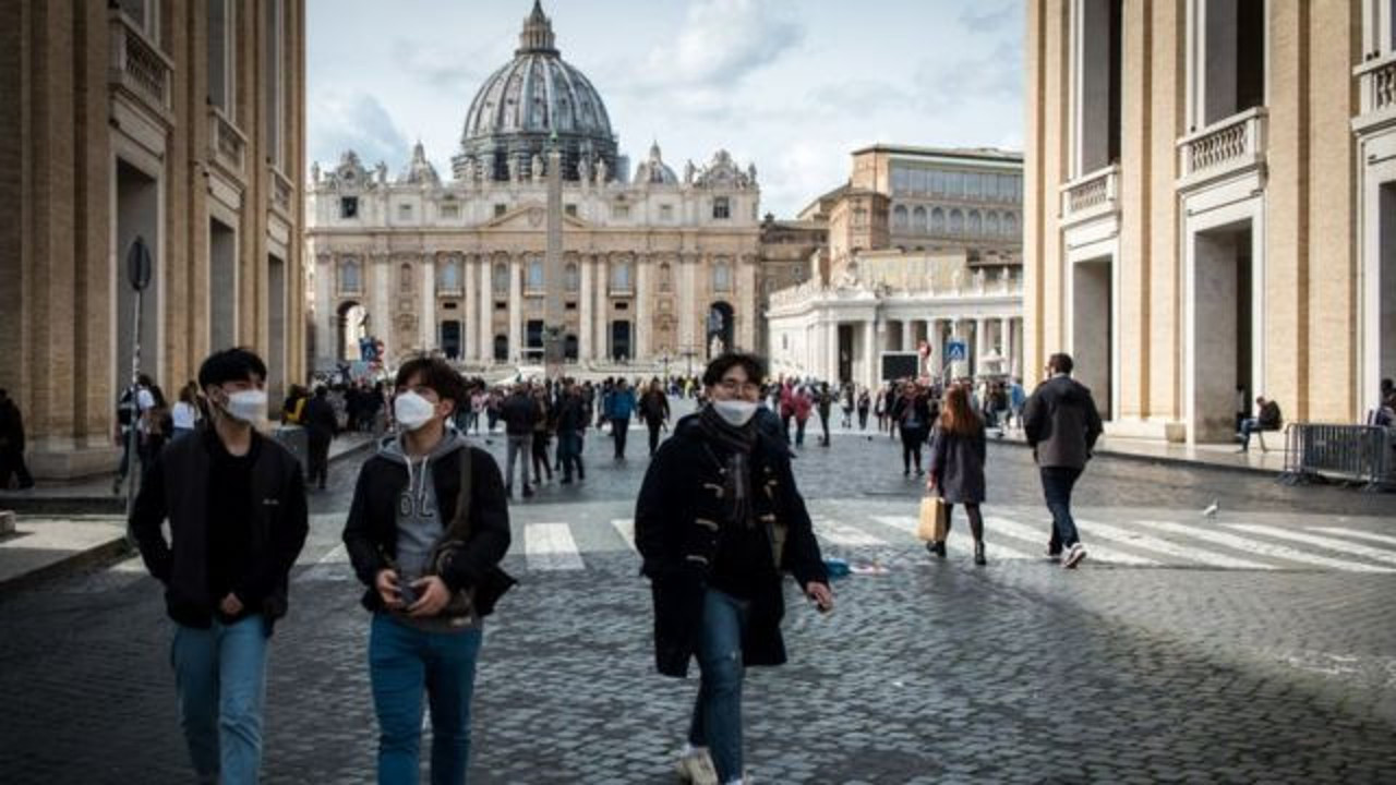 İtalya'da korona nedeniyle 123 kişi yaşamını yitirdi